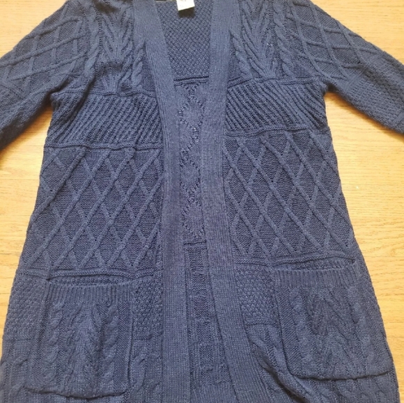 Cardigan - Picture 3 of 5